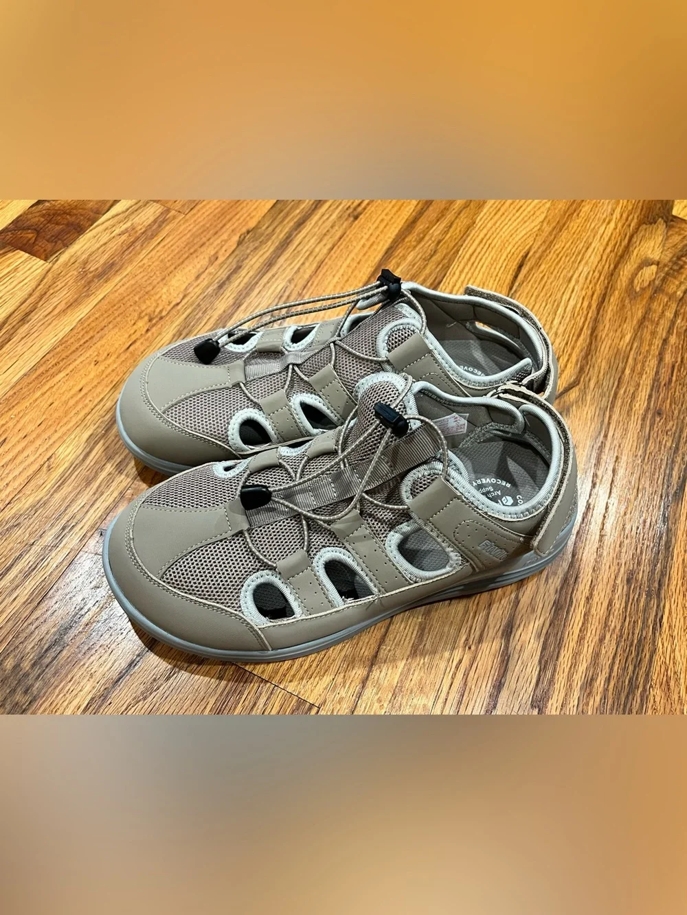 FitVille Women's FlexiWalk Sandal Grey Taupe Orthopedic Closed Toe Size 10EW
